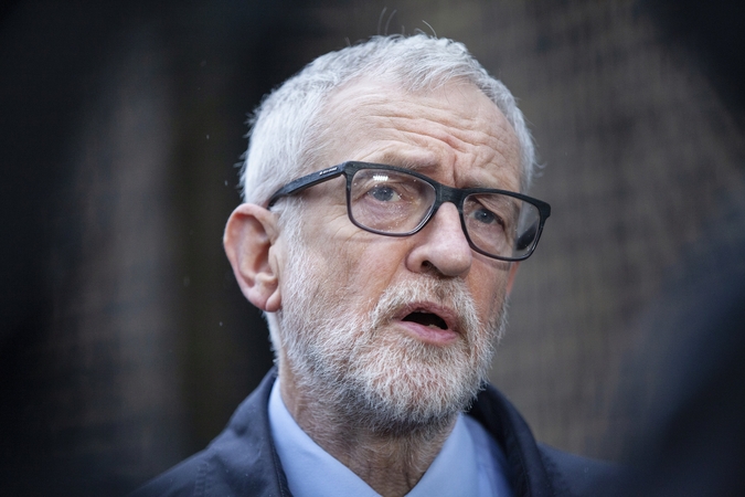 JK ataskaita dėl antisemitizmo: leiboristai vadovaujant J. Corbynui pažeidė įstatymą