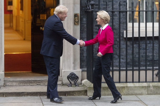 Šeštadienį derybas dėl „Brexito“ surengs B. Johnsonas ir U. von der Leyen