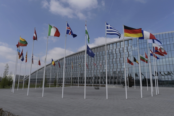 NATO teigimu, 2024 m. 2 proc. išlaidų normatyvą įvykdė 22 narės