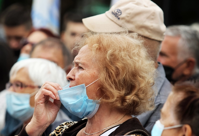 Ukrainoje – per 2,6 tūkst. naujų COVID-19 atvejų