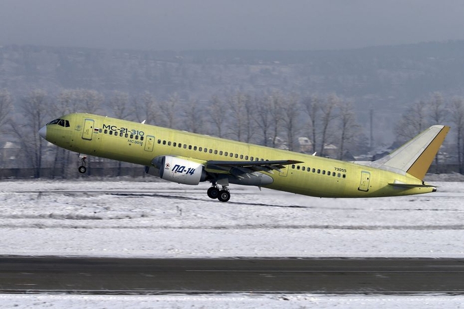 Rusijoje atliktas MC-21 lėktuvo bandomasis skrydis