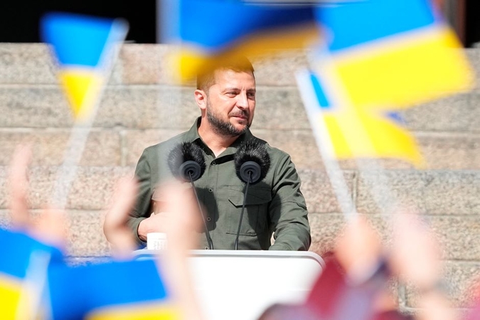 V. Zelenskis sako esąs įsitikinęs, kad Rusija karą pralaimės