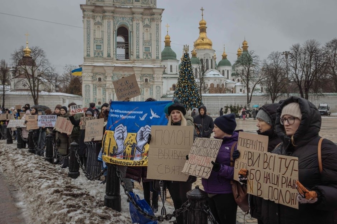 JT Žmogaus teisių biuras: rusų nelaisvėje esantys ukrainiečiai yra kankinami