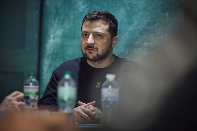 V. Zelenskis: visiška Krymo kontrolė ugnimi – tik laiko klausimas