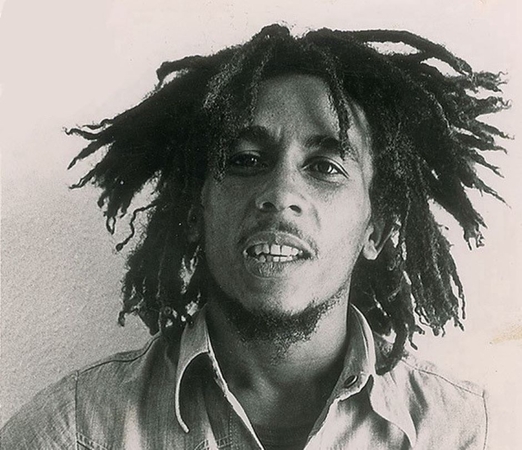 1945 — gimė Jamaikos regio legenda Bob Marley (Bobas Marli). Mirė 1981 m.