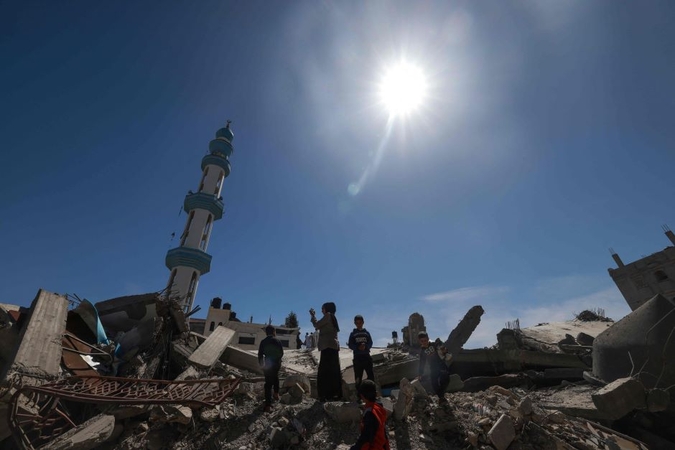 „Hamas“ siūlo naujas šešių savaičių paliaubas Gazos Ruože