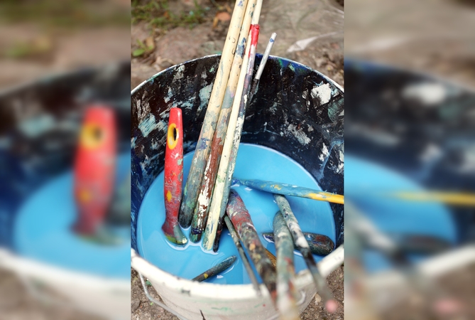 Lenktynėse į Seimą mirga spalvinga kandidatų minia