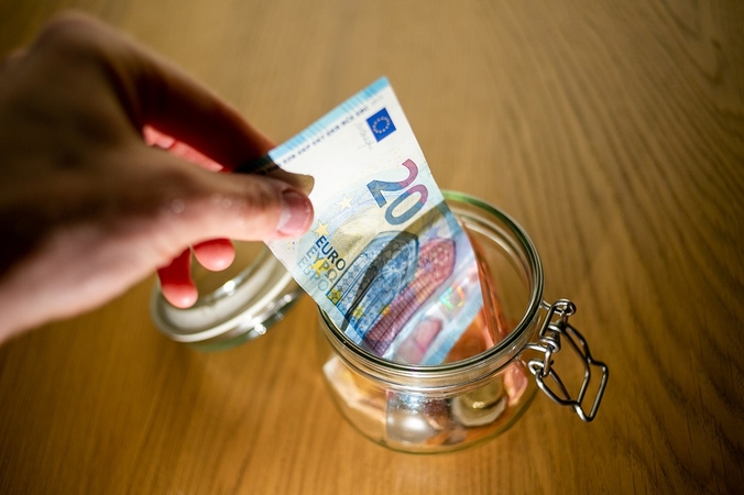 Lietuvos bankas gerina šių ir kitų metų Lietuvos BVP augimo prognozes