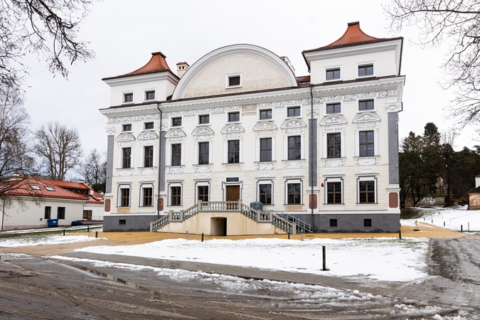 Pažintinė ekskursija po Sapiegų rūmus