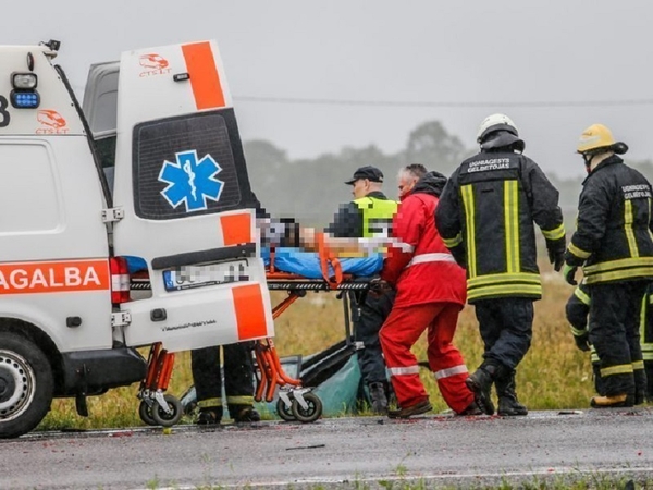 Tragedija netoli Birštono: avarijoje žuvo pagyvenęs automobilio vairuotojas