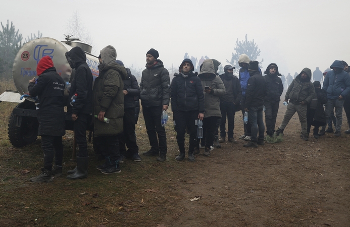 Baimindamasi migrantų, Suomija planuoja barjerą pasienyje su Rusija