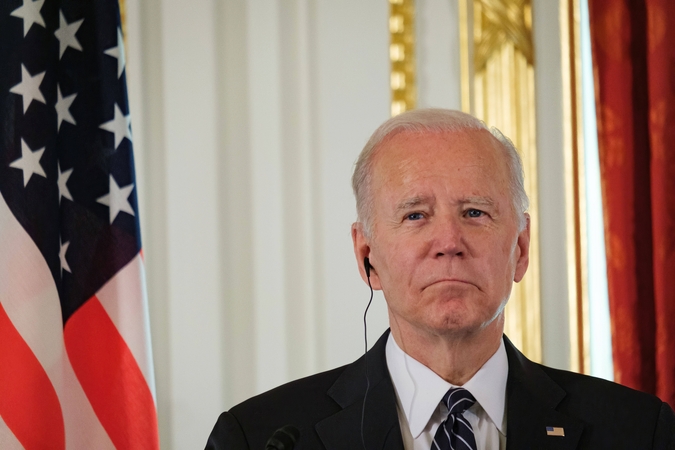 J. Bidenas: Rusija turi ilgai mokėti už karą Ukrainoje