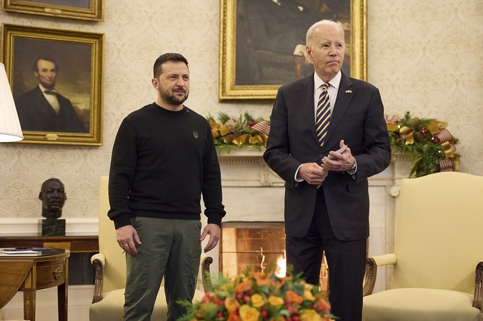 J. Bidenas: po masinės rusų atakos Kongresas turi imtis veiksmų ir padėti Ukrainai