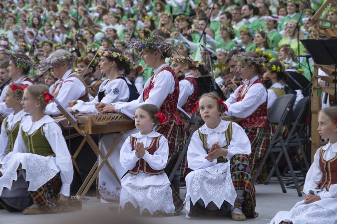 Kaune praūžė Dainų šventė