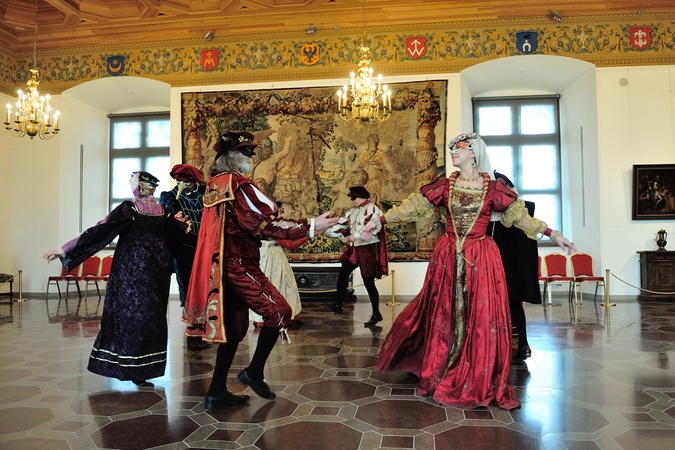 Valdovų rūmų muziejus kviečia į Užgavėnių puotą