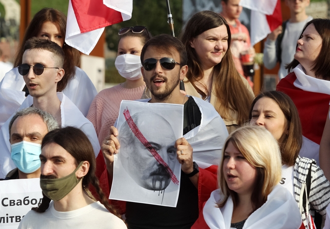 Į Lietuvą dėl humanitarinių priežasčių leista atvykti 507 baltarusiams