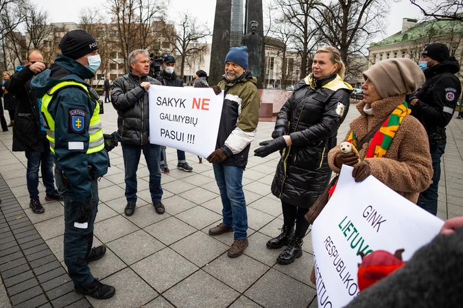 Premjerė užsiminė, kur vaikams nuo 12 metų būtų reikalingas galimybių pasas