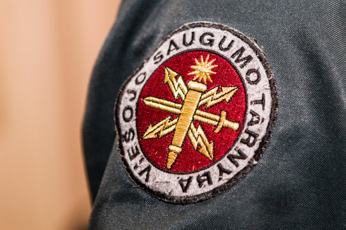 Už gėrimą darbe atleisto VST vado S. Survilos teismas į pareigas negrąžino