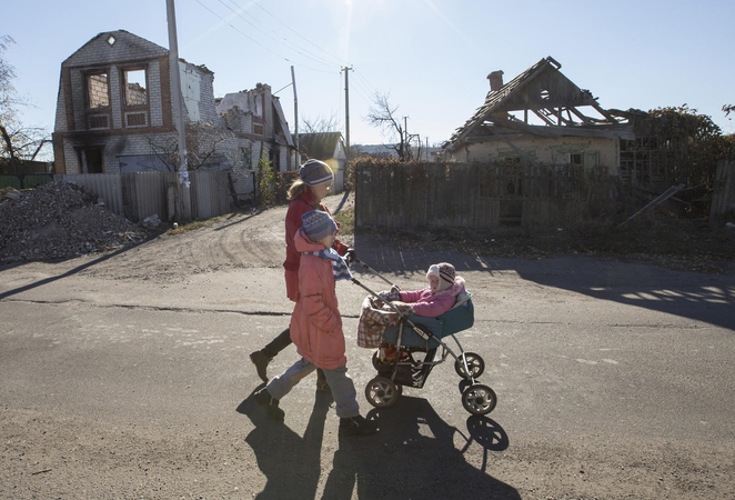 Taikdarių atstovas: Ukrainai reikia ne ginklų, o vaistų ir miegmaišių