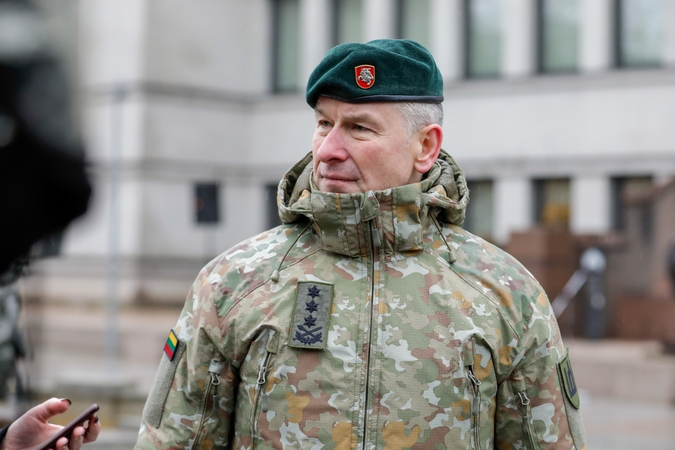 Kariuomenės vadas Slovakijoje lankys NATO Tarptautinę kovinę grupę