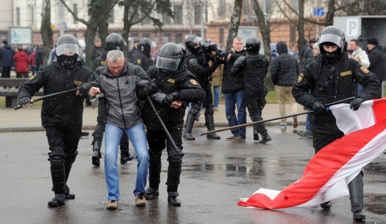 L. Linkevičius: numalšinti protestai Baltarusijai nebus į naudą