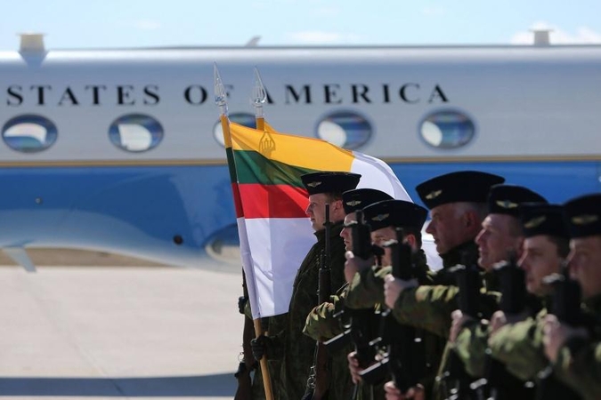 JAV kariai į Lietuvą atvyks šeštadienį 