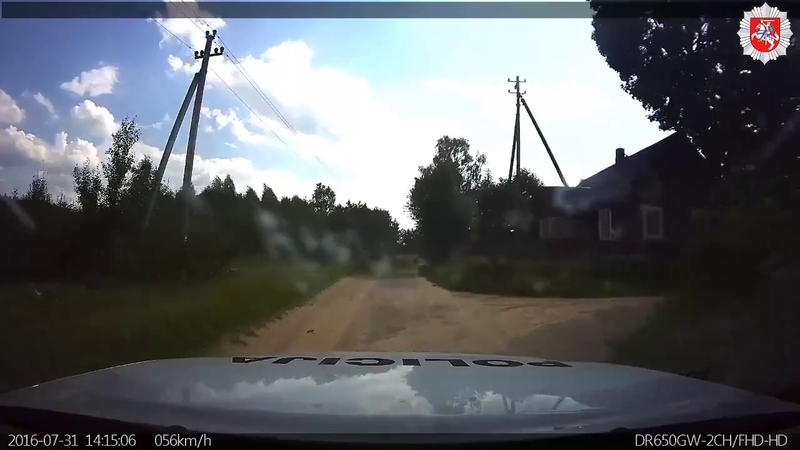 Dviratininko žūtis greičio mėgėjų nuo rizikos neatgrasė