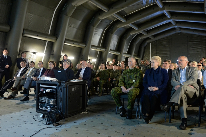 D. Grybauskaitė: NATO operatyviai reaguoja į grėsmes Baltijos regione