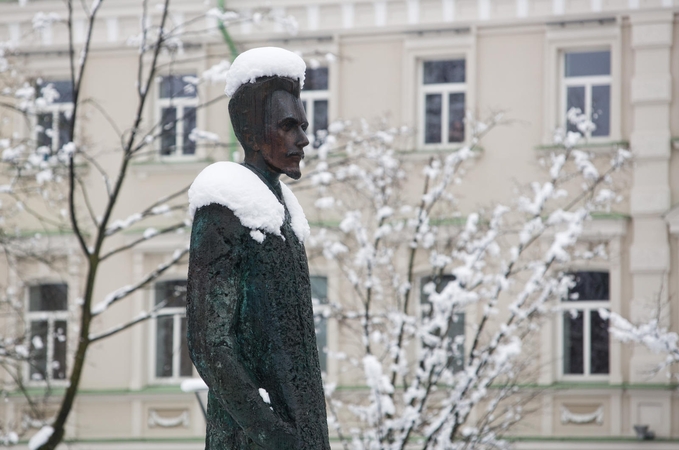 Orų prognozė: gausesnio sniego sulauksime savaitgalį
