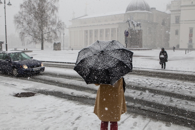 Orai: kritulių dar bus, bet pradžiugins ir saulė