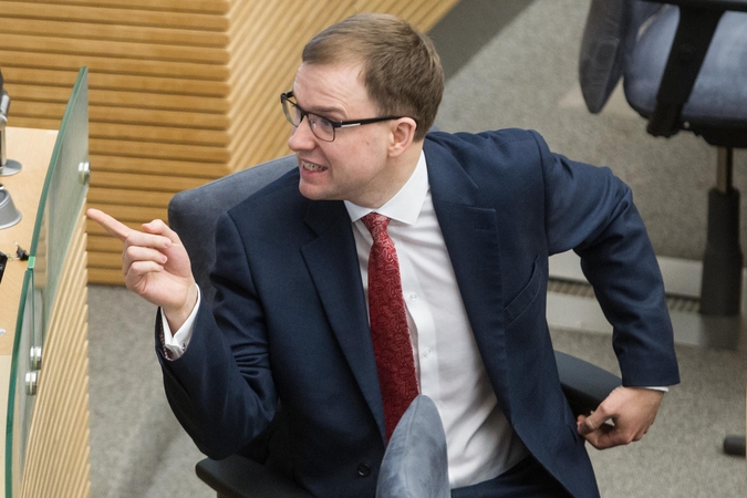 Konservatoriai ragina tęsti apkaltos procedūrą V. Gapšiui