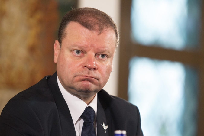 Premjeras: visuotinės Kalėdų atostogos – per didelė prabanga