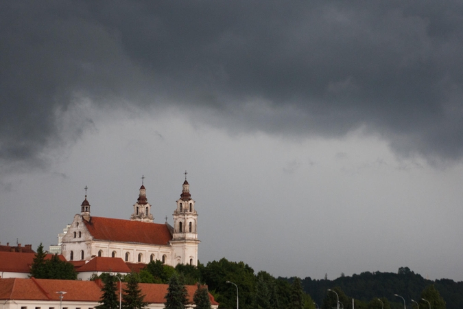 Šeštadienis sostinėje – ir vėl vėsu, ir vėl lietus