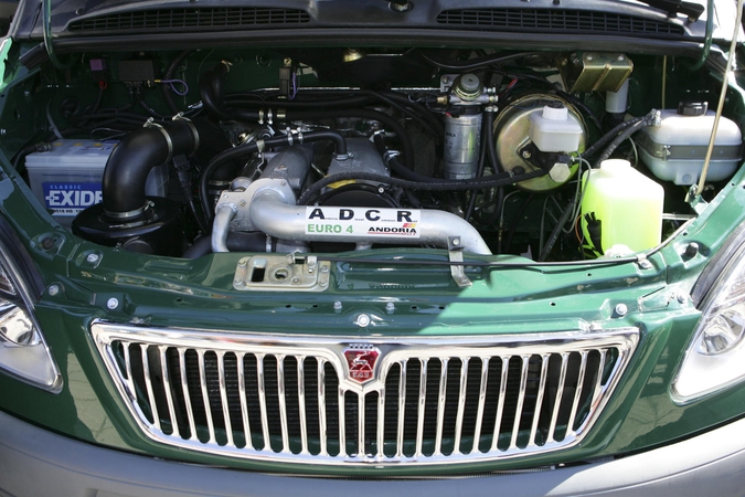 Vairuotojai automobilius remontuoja patys, bet vis tiek išleidžia daug