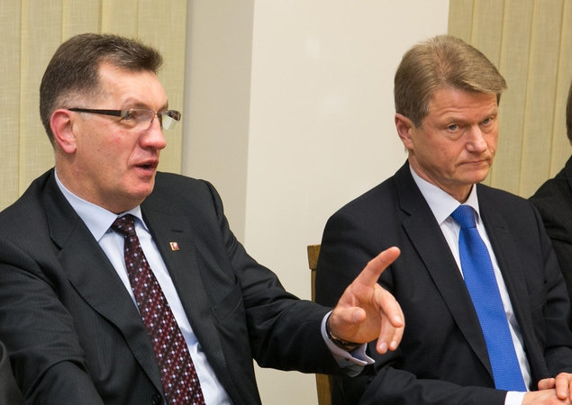 Premjeras ragina politikus priimti sprendimus, kad R. Paksas galėtų kandidatuoti