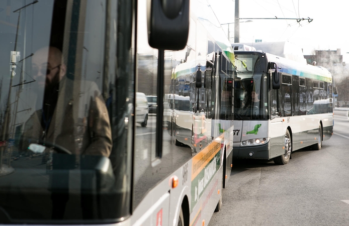 Keisis dalies autobusų eismo tvarkaraščiai