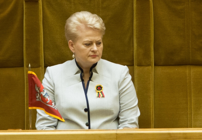 D. Grybauskaitė: Gedulo ir vilties dieną viliamės neprarasti laisvės