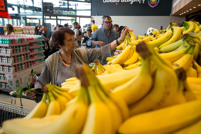 Prekybos centrai paskelbė bananų karą
