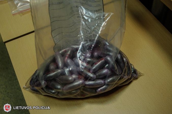 Policija užkirto narkotinių medžiagų tiekimo kanalą