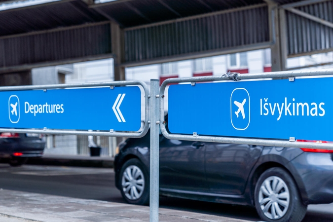 Patiks keliautojams: Vilniaus oro uoste startuoja „Kiss and Fly“ sistema