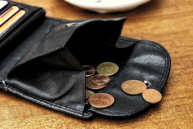 Pusė lietuvių nesusidorotų su netikėtomis finansinėmis išlaidomis