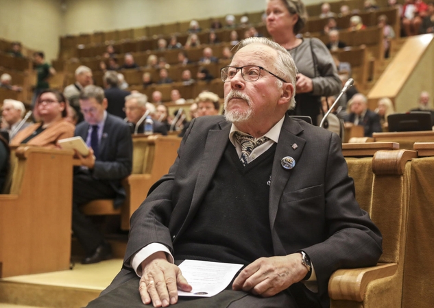 V. Landsbergis ragina netylėti dėl Astravo AE: tai reikštų kapituliaciją