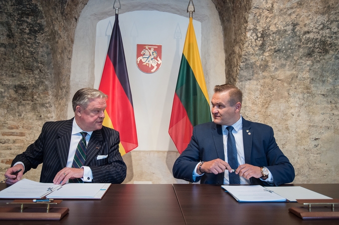Lietuvos kariuomenės sandėlių projektavimui Vokietija skirs 500 tūkst. eurų