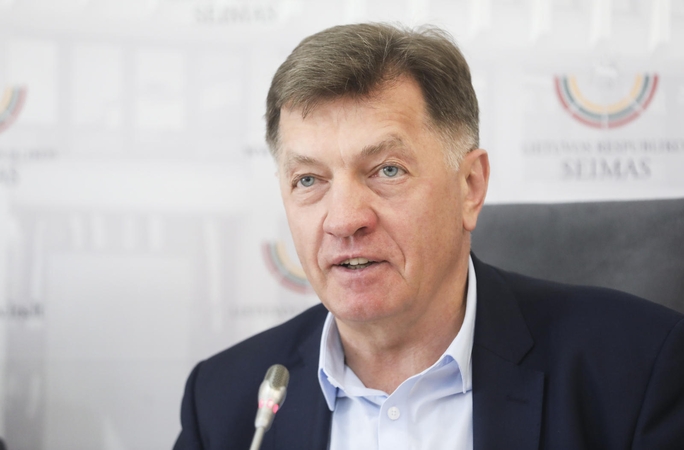 A. Butkevičius: nestosiu į jokią partiją ir pirmininku nebūsiu