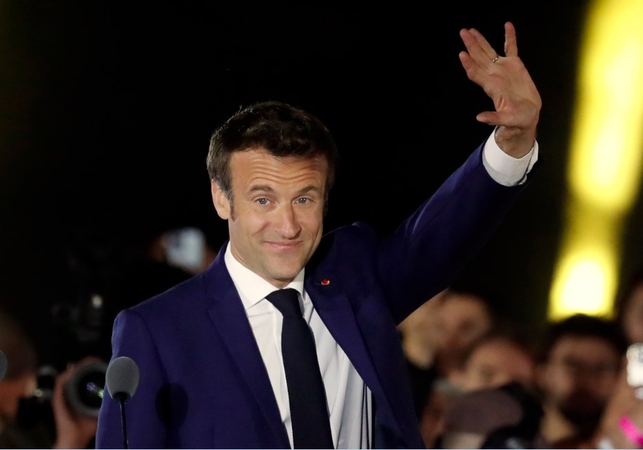 E. Macronas – pirmasis Prancūzijos prezidentas per du dešimtmečius, išrinktas antrai kadencijai