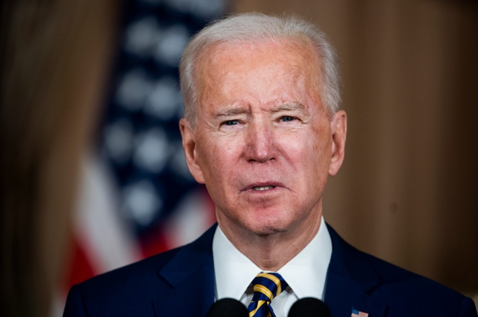 J. Bidenas „perkrauna“ JAV politiką dėl karo Jemene, pabėgėlių, Rusijos