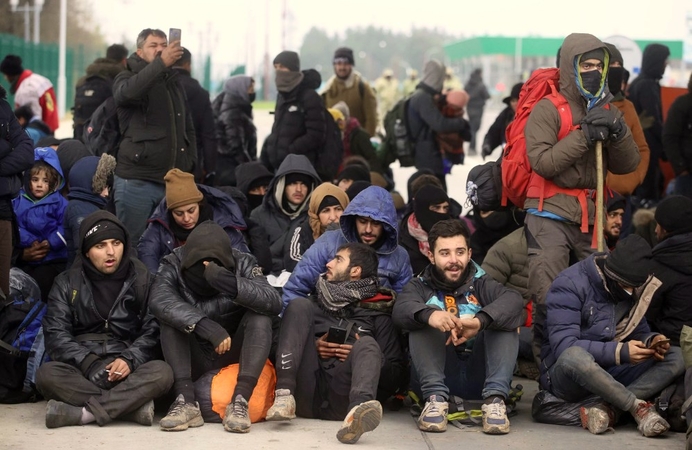 Krizė aštrėja: kaip nelegaliai sieną kertančius migrantus vertina Lietuvos gyventojai?