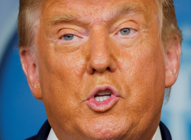D. Trumpas vėl pažėrė kaltinimų dėl rinkimų klastojimo