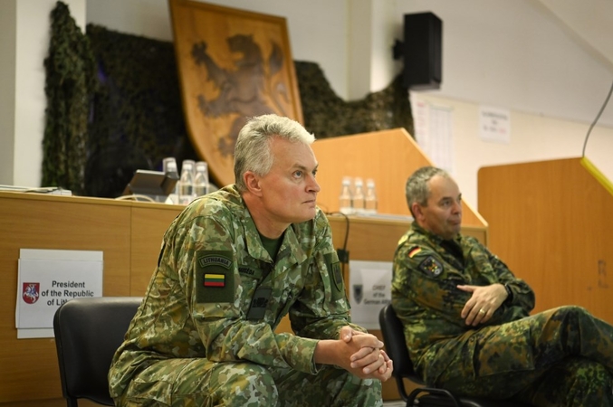 Prezidentas: nepaprastoji padėtis galėtų būti įvedama tik kraštutiniu atveju