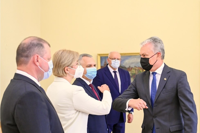 G. Nausėda susitiko su opozicijos vadovais: aptarė biudžetą, merų rinkimus
